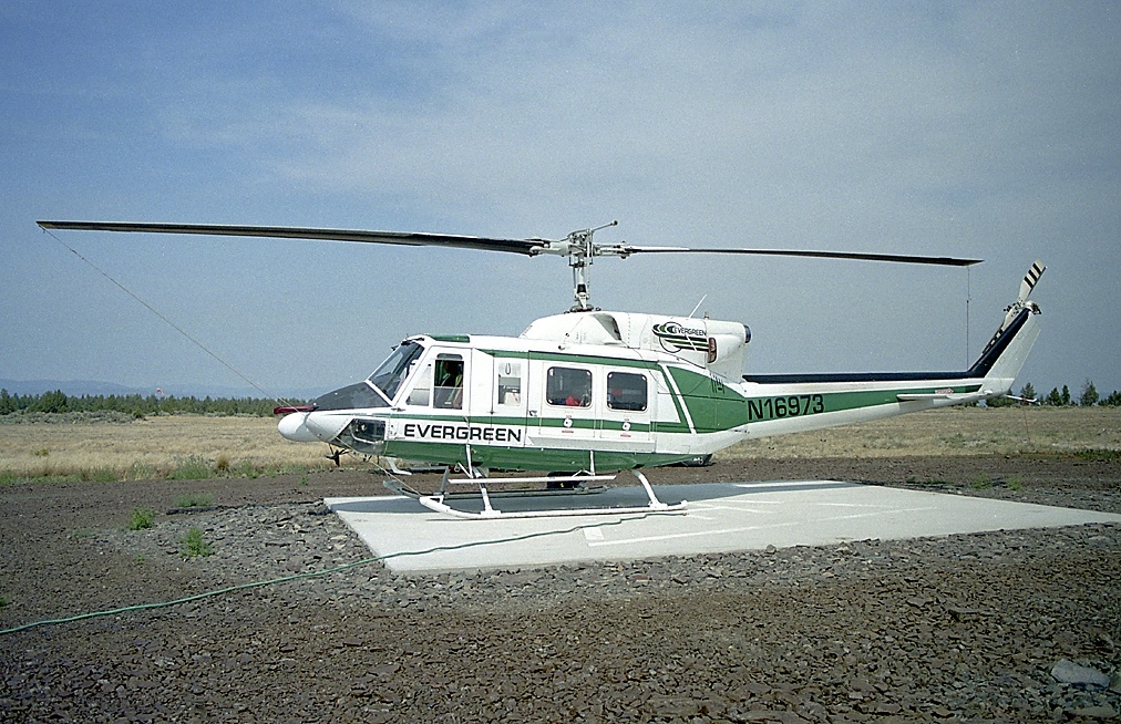 Bell 212 Twin TwoTwelve #03