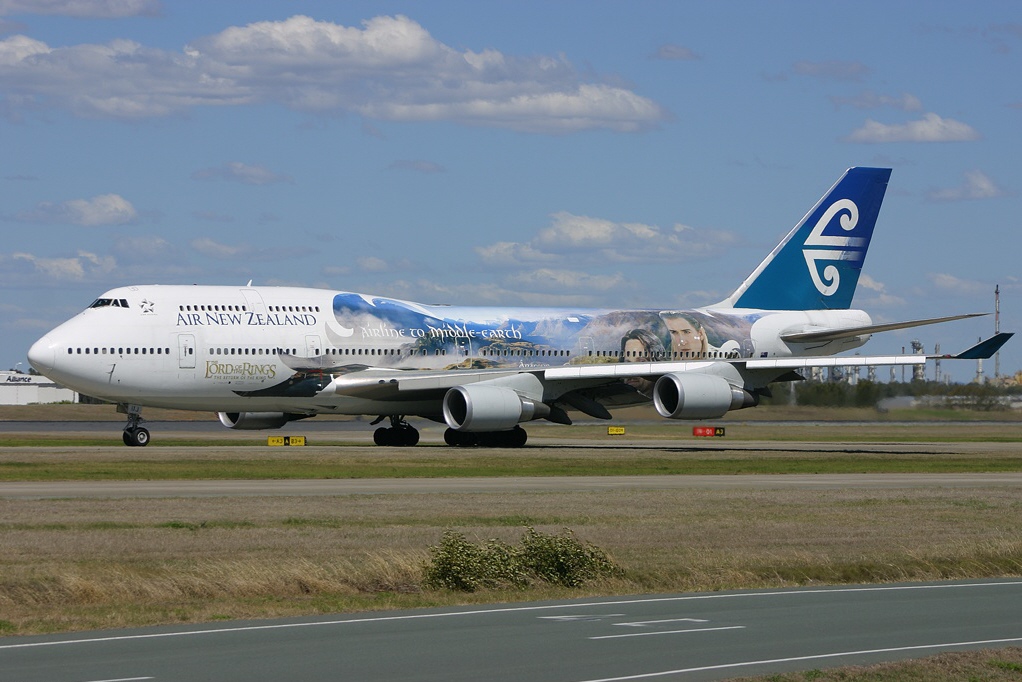 Boeing 747-400 previous