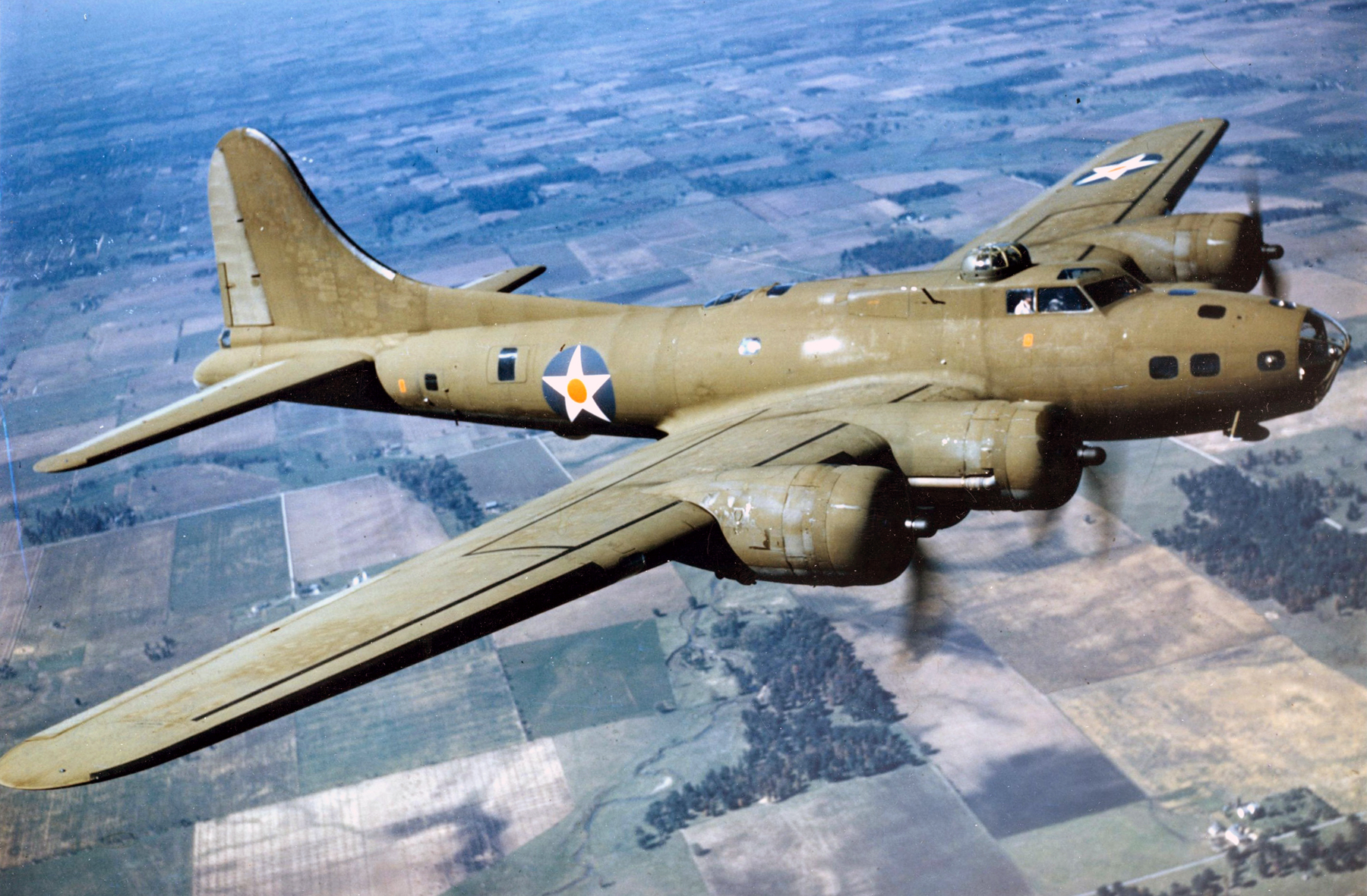Boeing B-17 Flying Fortress #01