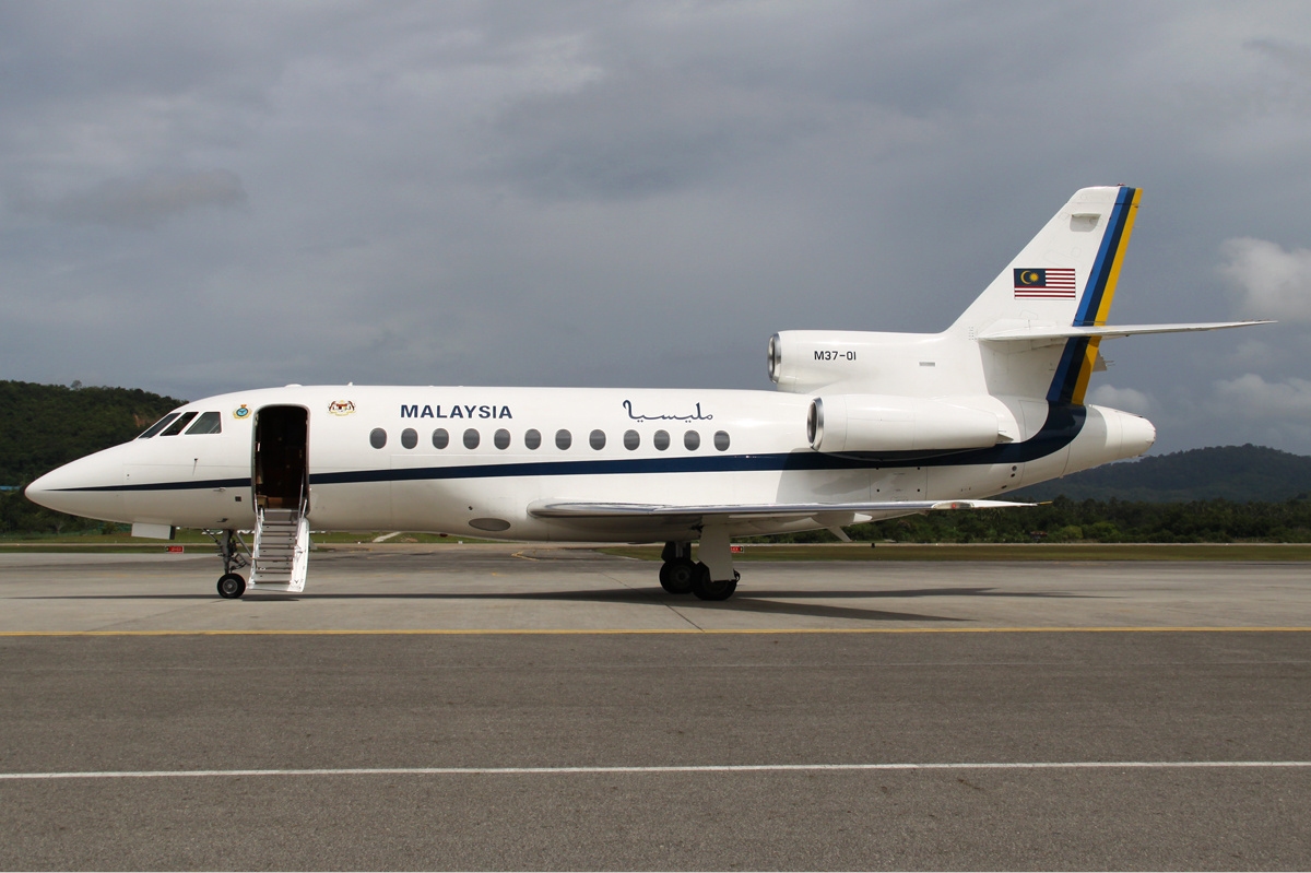 Dassault Falcon 900 previous