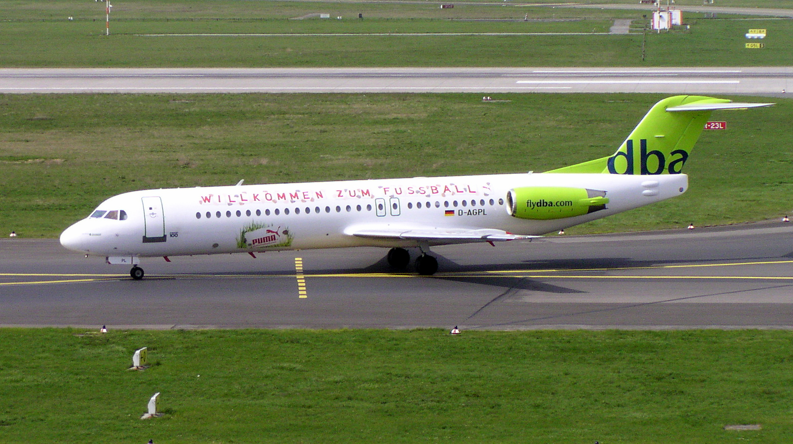 Fokker 100 #02