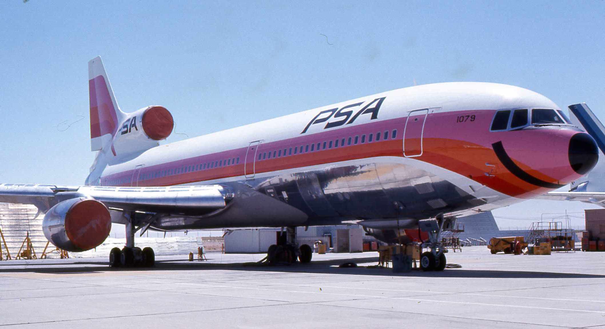 Lockheed L-1011 TriStar 1/50/100/150/200/250 previous