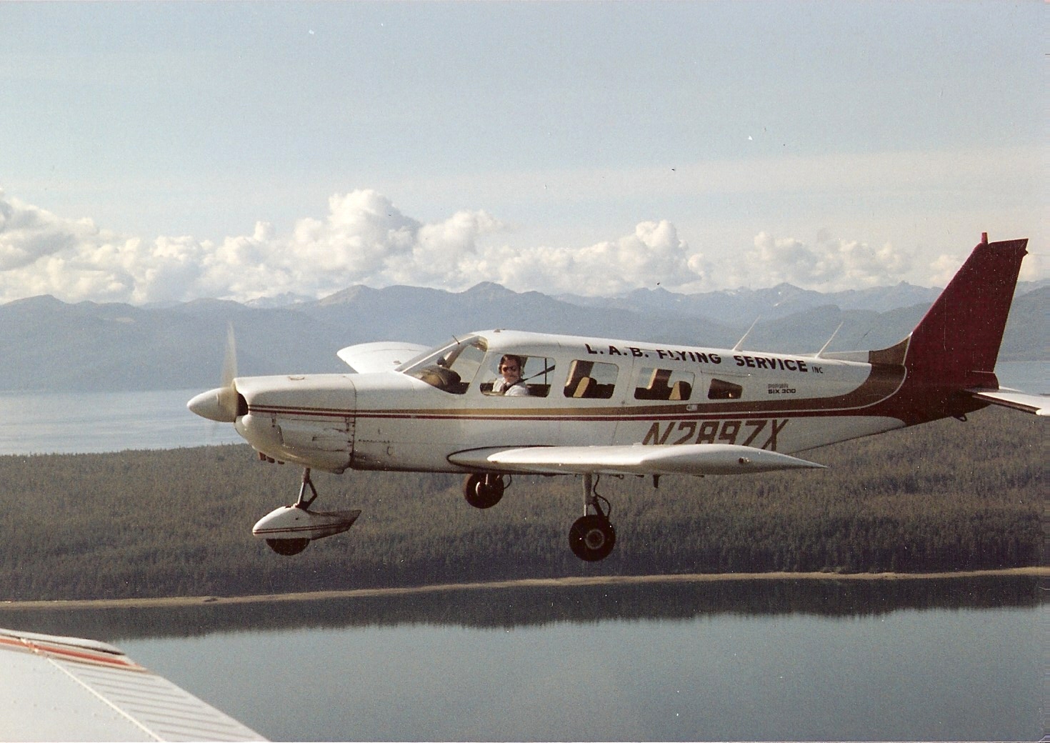 Piper PA-32 Cherokee Six, Lance & Saratoga #03
