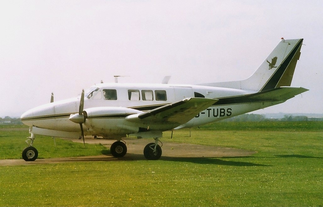 Beech 65/70/80/88 Queen Air #4