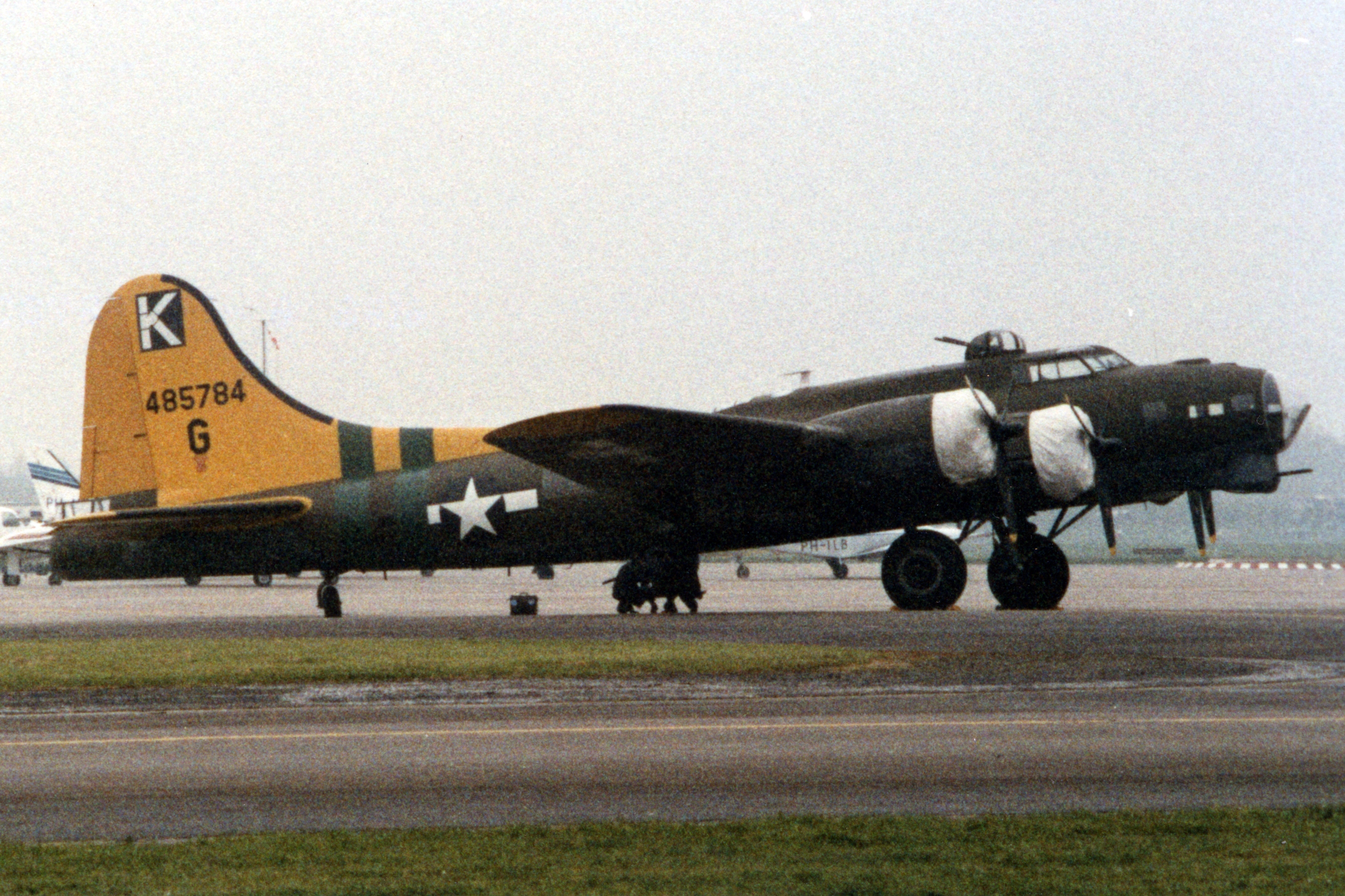 Boeing B-17 Flying Fortress #2