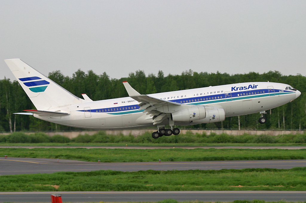 Ilyushin Il-96-300 previous